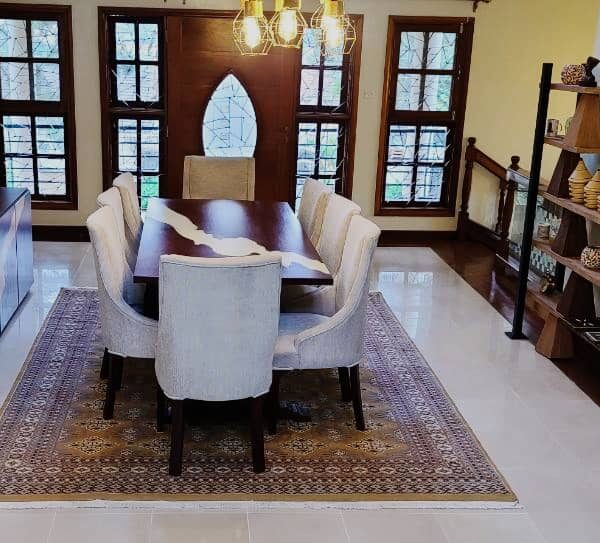 AR-Epo-008 Dining Table